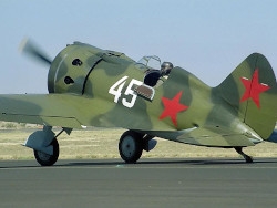 POLIKARPOV I-16  IŠAK